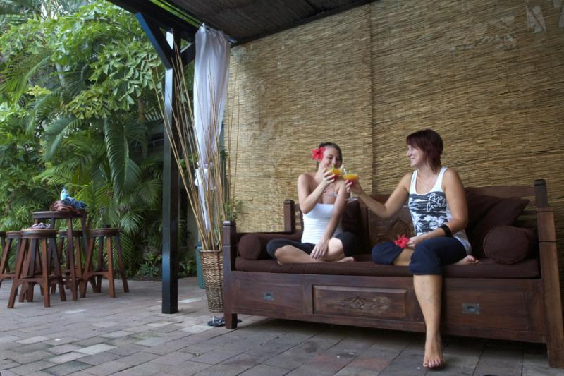 Youth Shack Backpackers Даруин Екстериор снимка